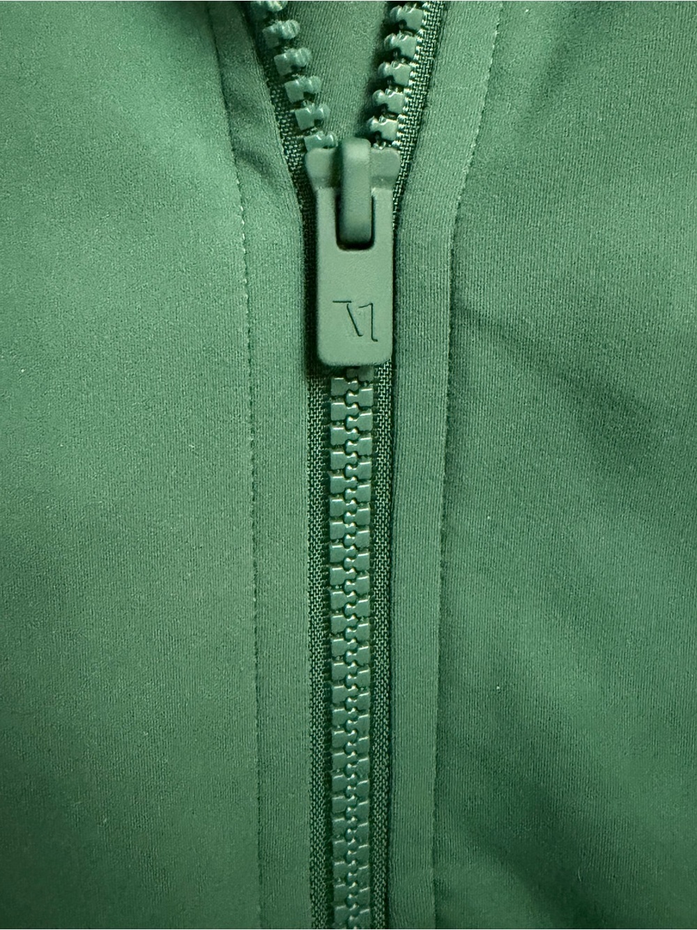 Vuori Evergreen Full-Zip Athletic Jacket - Picture 6 of 10